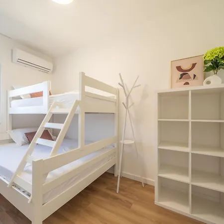 Dora With Heated Pool For 6 Guests Near Zadar ヴィラ Murvica